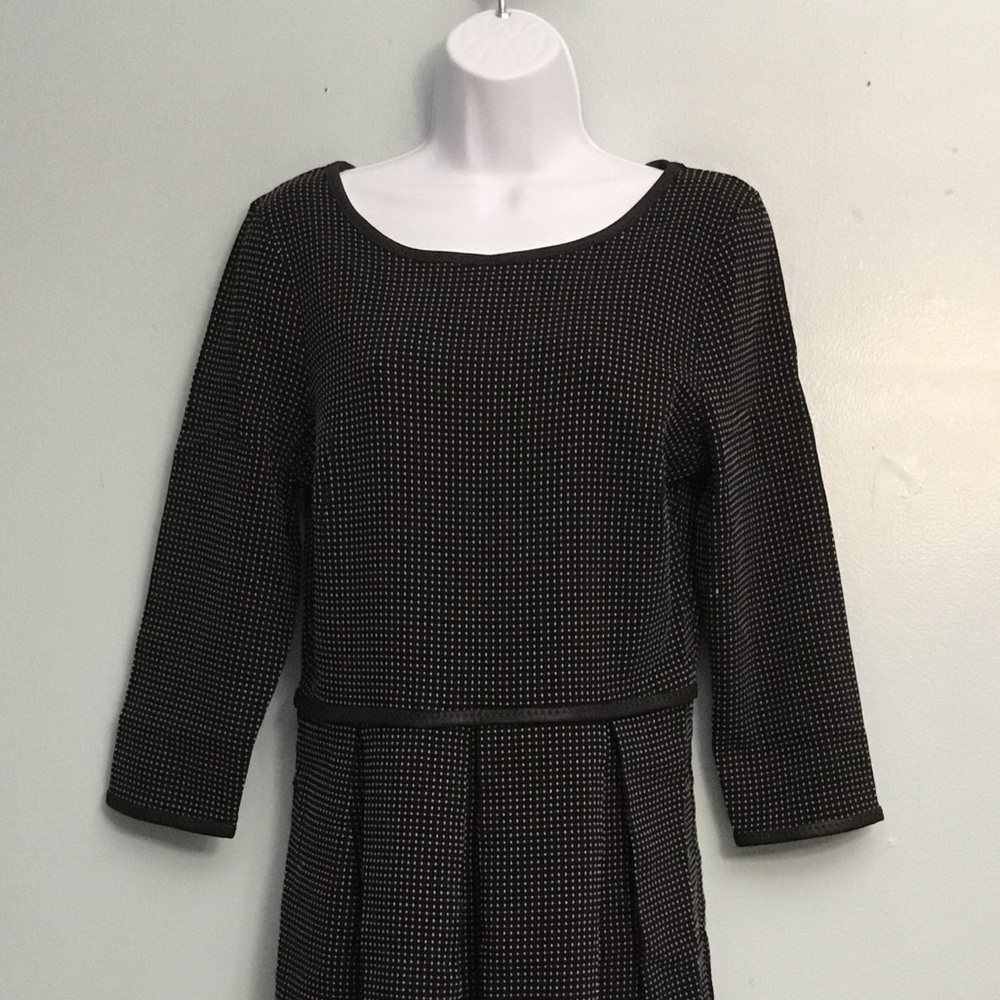 Max Studio Black and White Long Sleeve Dress - Picture 14 of 15